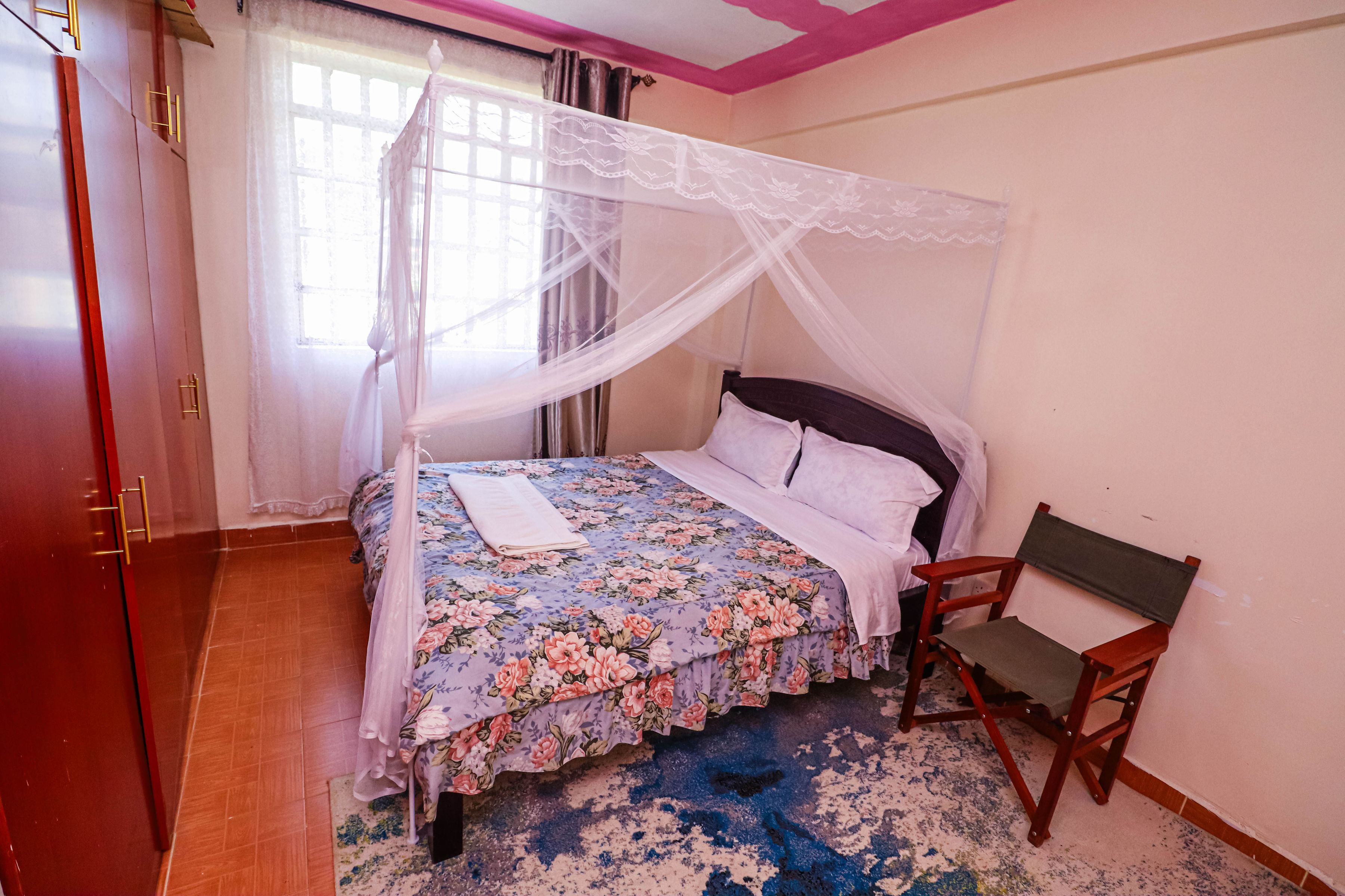 Floor 1 · Bedroom
